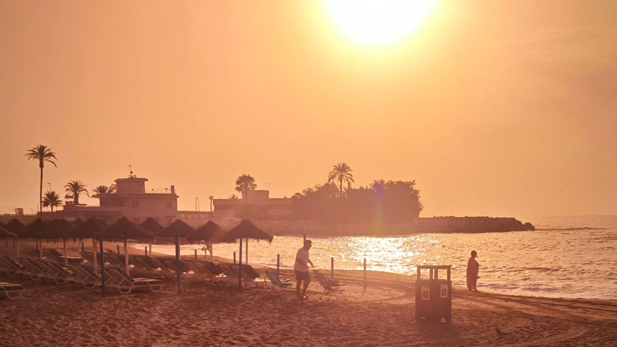 Paisaje de una playa de Fuengirola